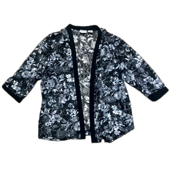 Bon Worth Tops - Vintage Bon Worth Black and White Floral Print Kimono Sleeve Cardigan Size Large